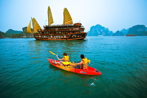 HA LONG BAY